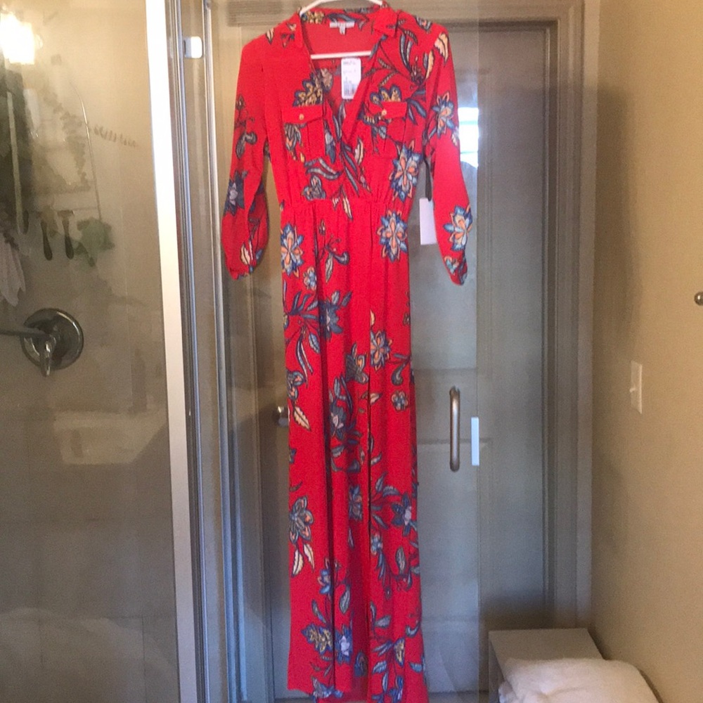 Red maxi